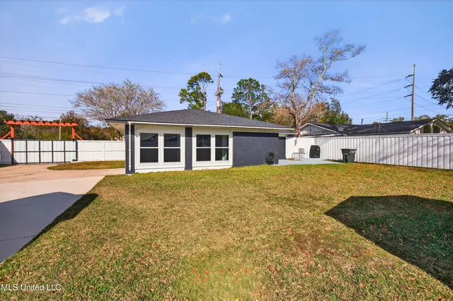 $179,000 | 4802 Lanier Avenue, Pascagoula, MS 39581