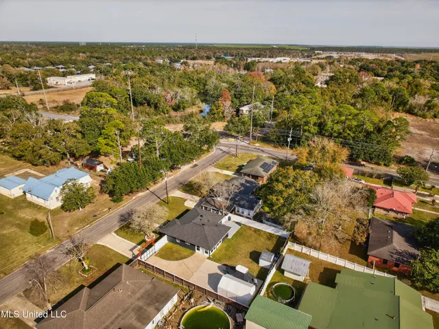 $179,000 | 4802 Lanier Avenue, Pascagoula, MS 39581