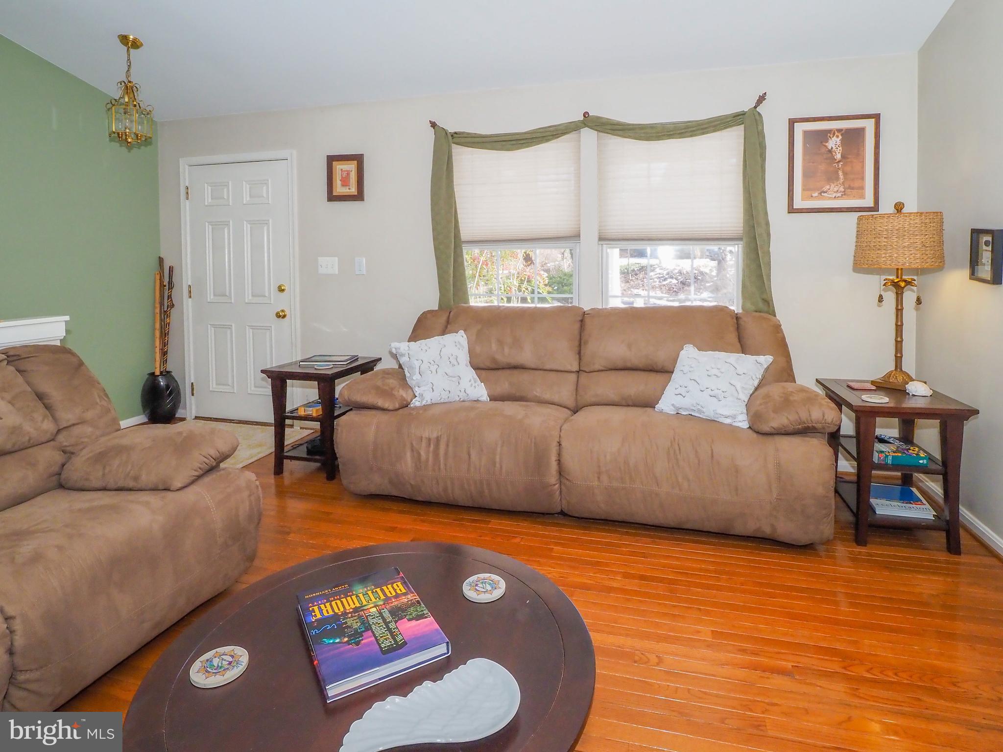 3526 North Chatham Road Ellicott City, MD 21042 - Photo 8 of 90 Living Room