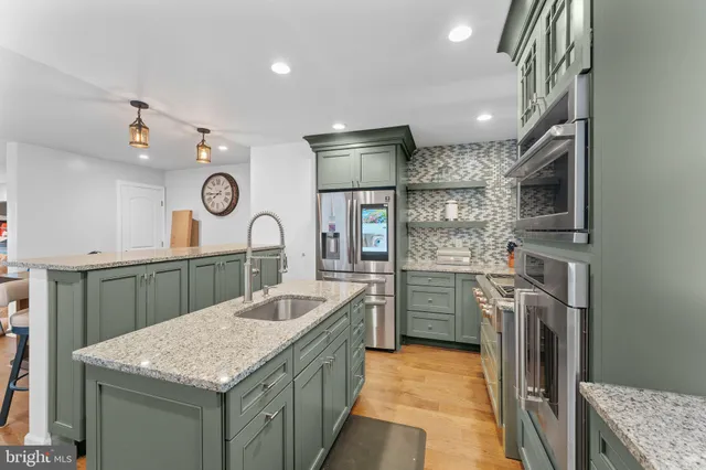 $350,000 | 720 Kerper Street, Philadelphia, PA 19111