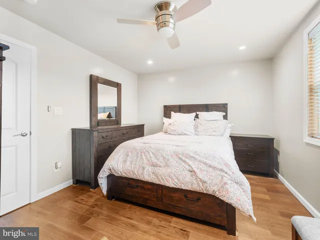 $350,000 | 720 Kerper Street, Philadelphia, PA 19111