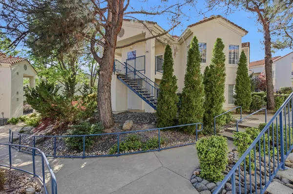 $305,000 | 202 Beachcomber Drive East, Rocklin, CA 95677