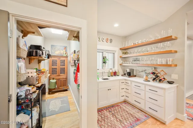 $695,000 | 140 Lakewood Drive, Lexington, TN 38351