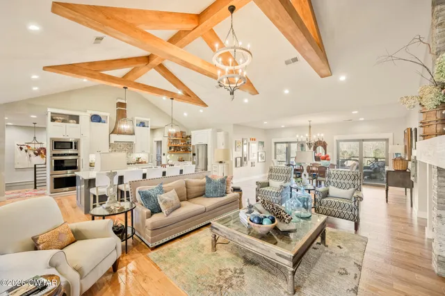 $695,000 | 140 Lakewood Drive, Lexington, TN 38351