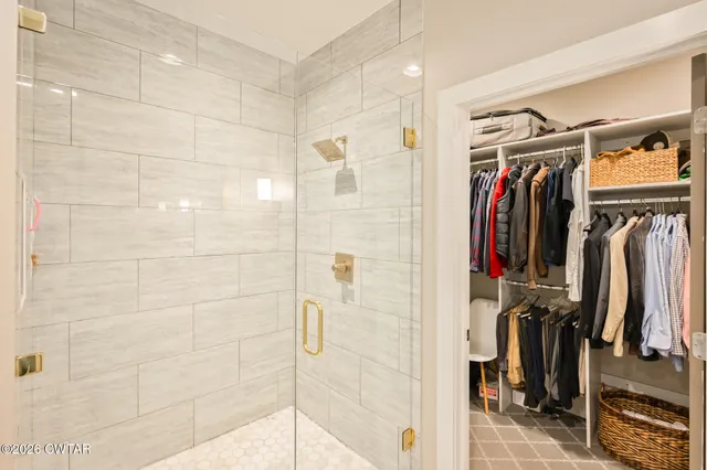 $695,000 | 140 Lakewood Drive, Lexington, TN 38351