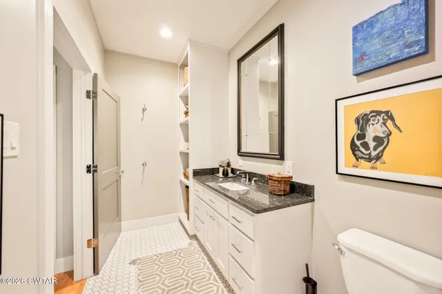 $695,000 | 140 Lakewood Drive, Lexington, TN 38351