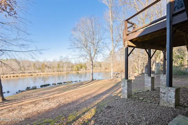 a outdoor view with a sitting space