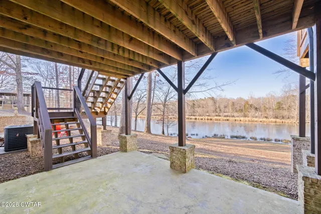 $695,000 | 140 Lakewood Drive, Lexington, TN 38351