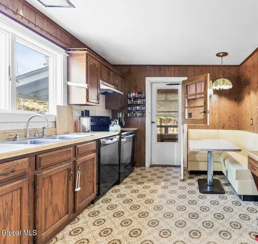 $339,000 | 457 Morse Memorial Highway, Minerva, NY 12857