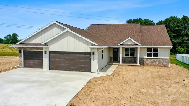 $499,000 | 3023 Woodward Way, De Pere, WI 54115