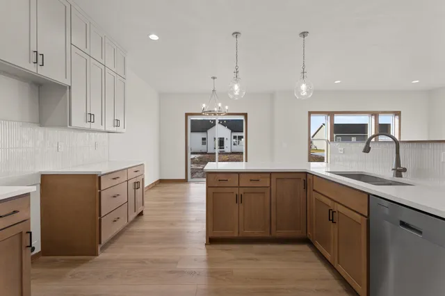 $499,000 | 3023 Woodward Way, De Pere, WI 54115