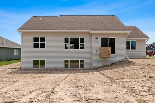 $499,000 | 3023 Woodward Way, De Pere, WI 54115