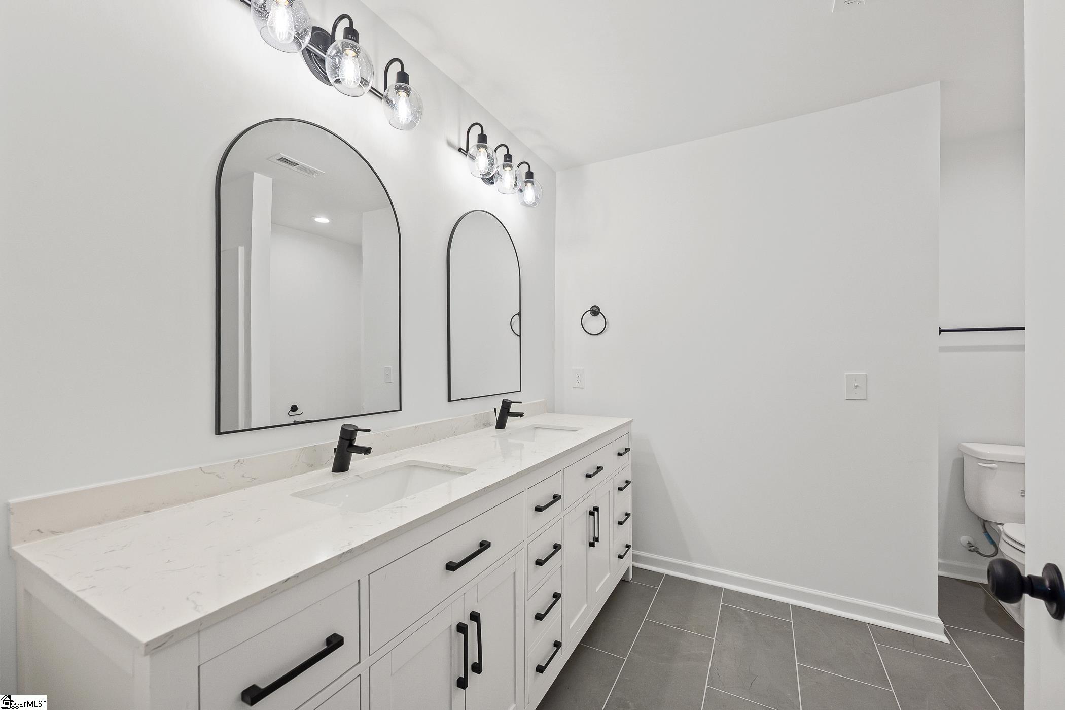 122 Guest Circle Anderson, SC 29621 - Photo 15 of 27