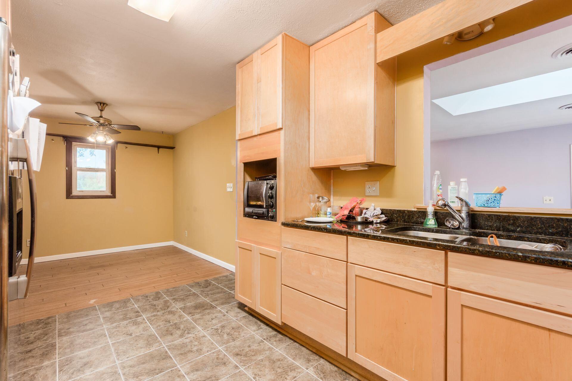 8526 State Rte 207 Mount Sterling, OH 43143 - Photo 13 of 33 Kitchen