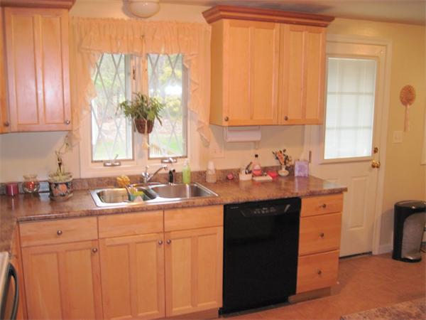 9 Regis Road Tewksbury, MA 01876 - Photo 16 of 19 Gallery Image 16