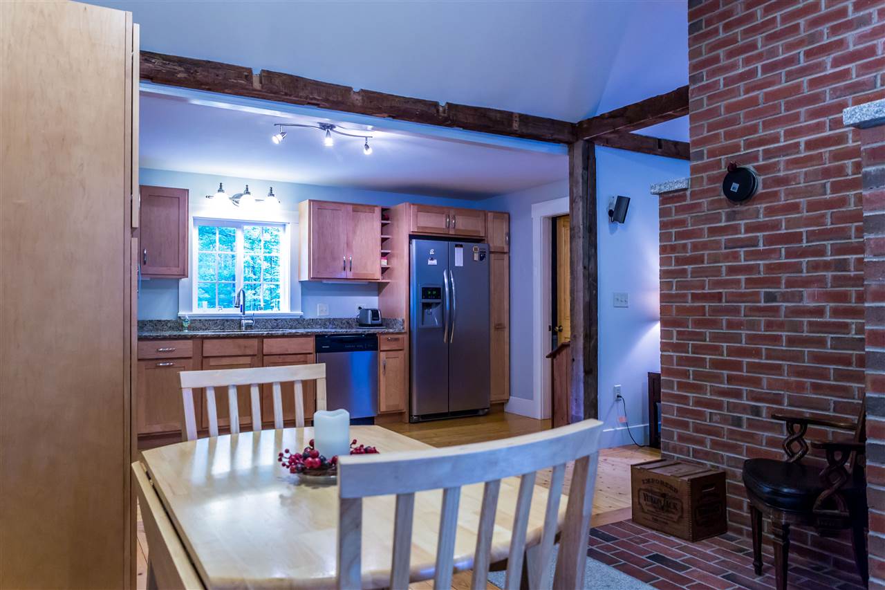106 Bashan Hollow Road Webster, NH 03303 - Photo 25 of 39