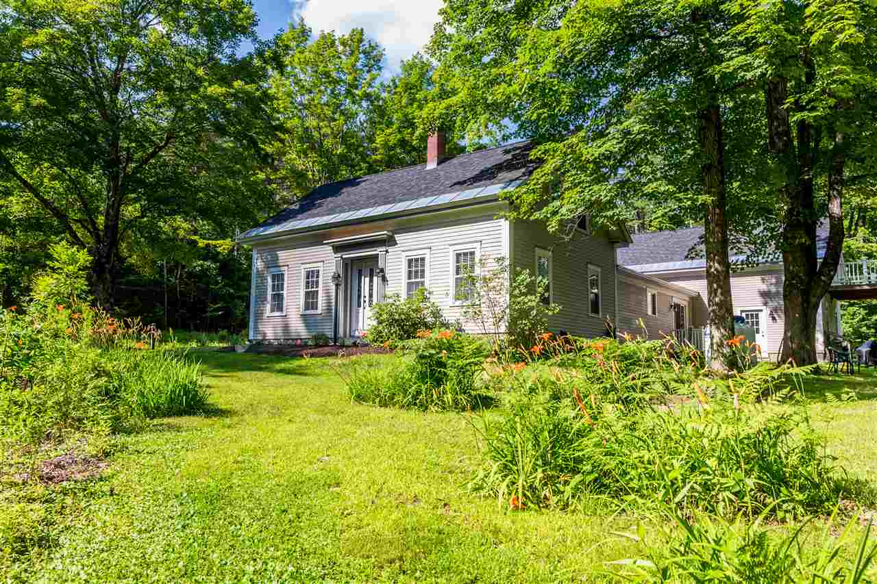 106 Bashan Hollow Road Webster, NH 03303 - Photo 4 of 39