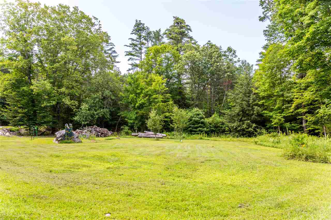 106 Bashan Hollow Road Webster, NH 03303 - Photo 10 of 39