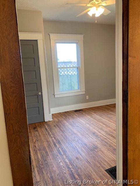 1928 East Spring Street New Albany, IN 47150 - Photo 36 of 51 Unit 1 bedroom (#2)
(currently rented)