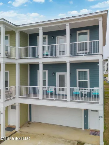 $315,000 | 48 Oak Alley Lane, Unit 48, Long Beach, MS 39560