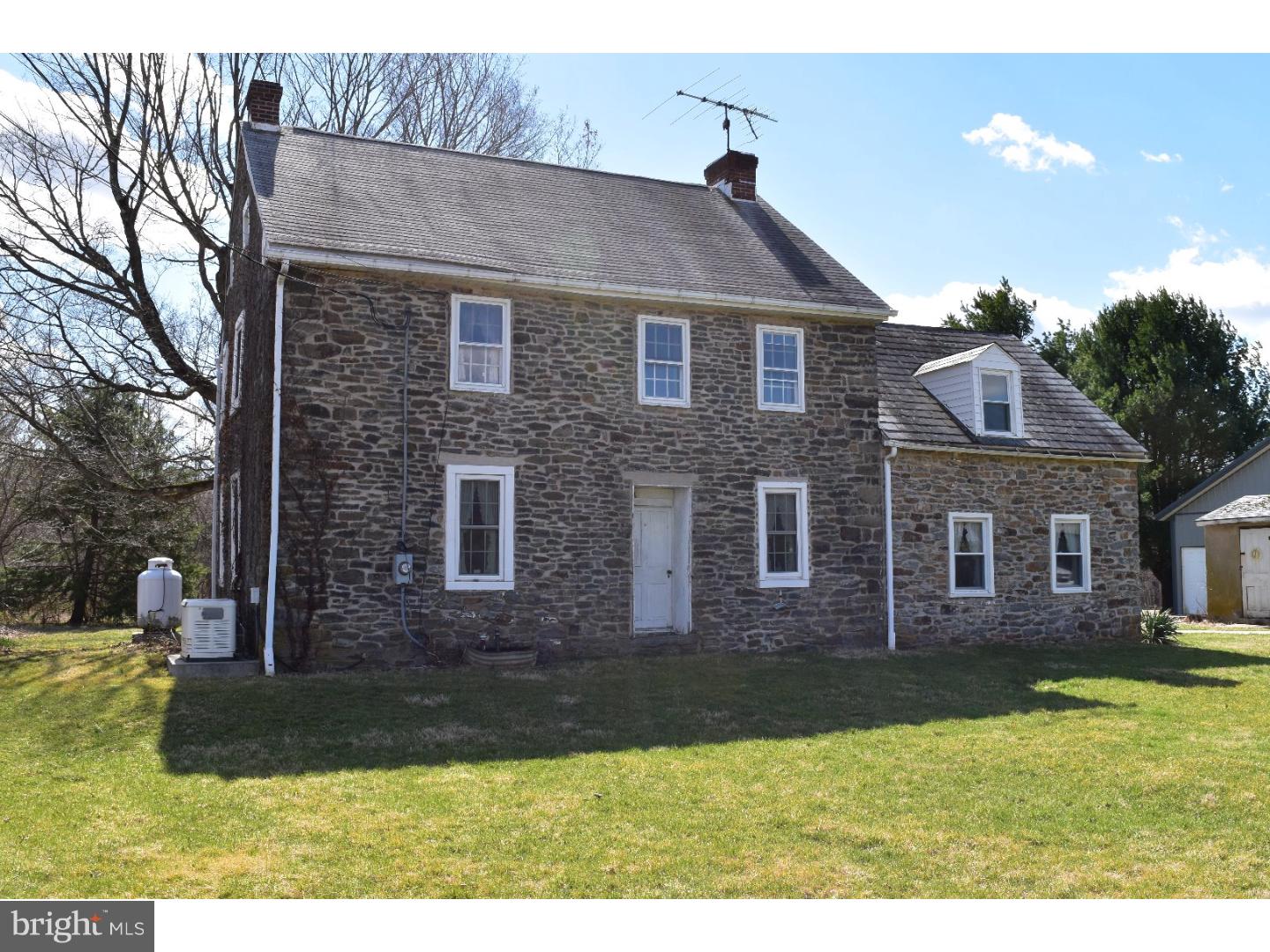 1698 Mission Road Quakertown, PA 18951 - Photo 1 of 24 Gallery Image 1