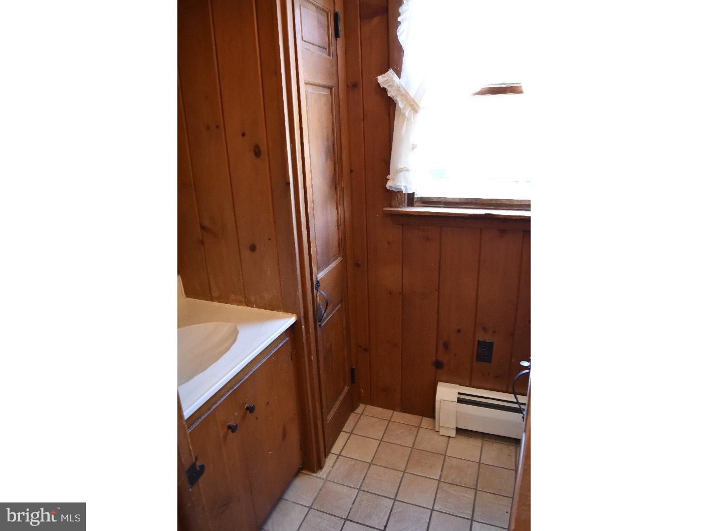 1698 Mission Road Quakertown, PA 18951 - Photo 10 of 24 Gallery Image 10