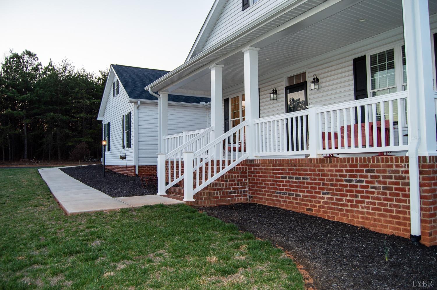 7108 Callands Road Chatham, VA 24531 - Photo 7 of 63