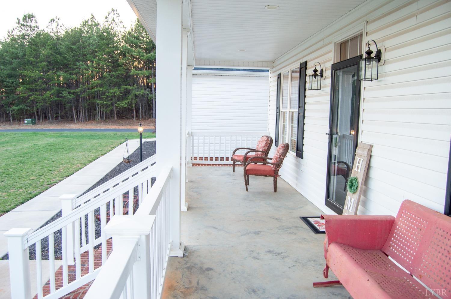 7108 Callands Road Chatham, VA 24531 - Photo 9 of 63