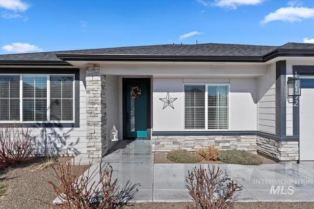 $637,777 | 11492 West Gladiola Street, Star, ID 83669