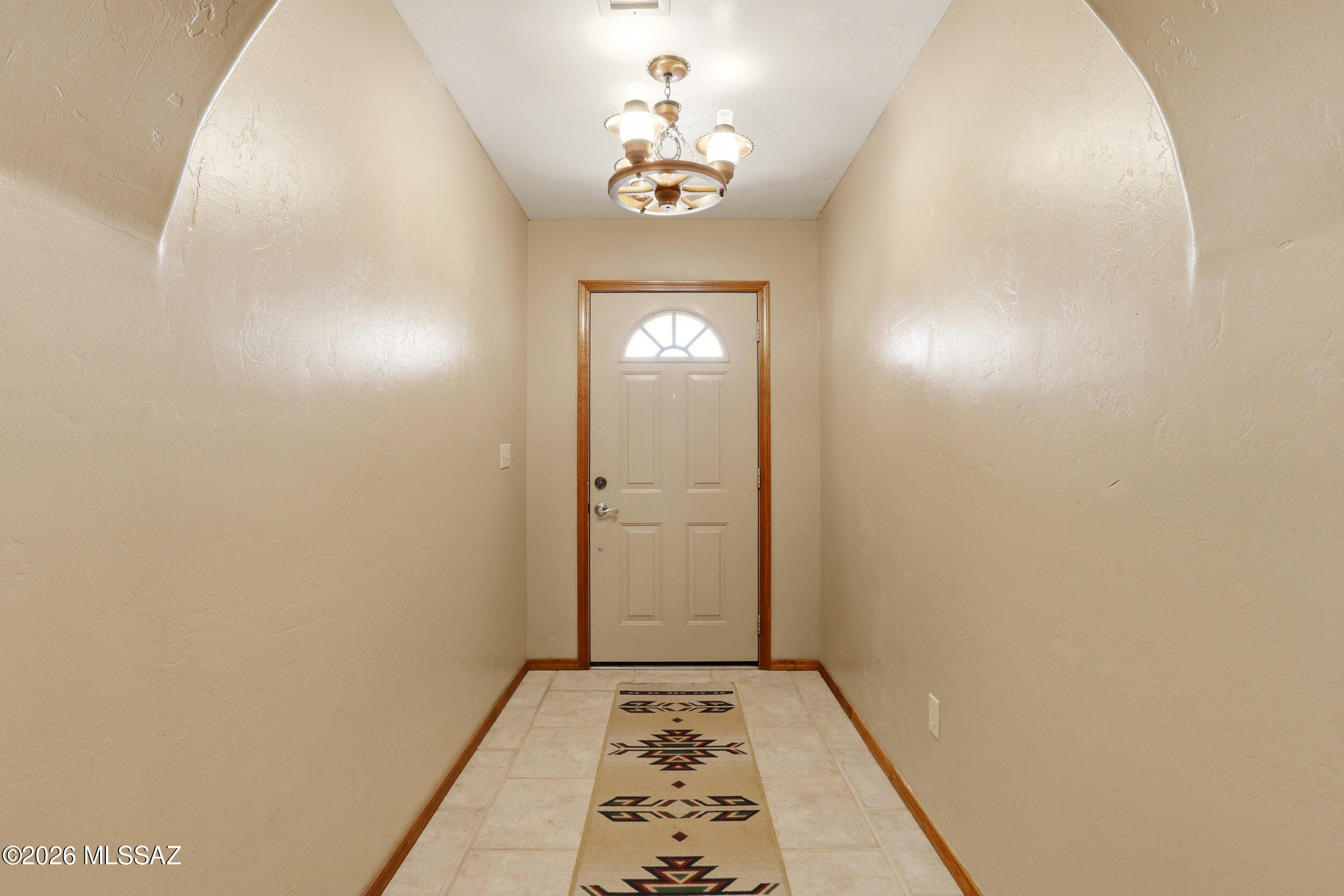 10855 West Mile Wide Road Tucson, AZ 85743 - Photo 5 of 47 Entry Way