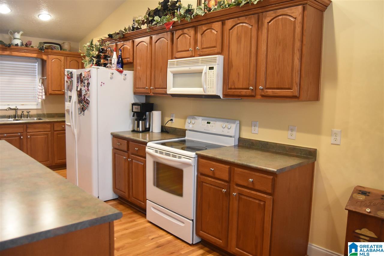 135 Wilson Way Weaver, AL 36277 - Photo 14 of 46