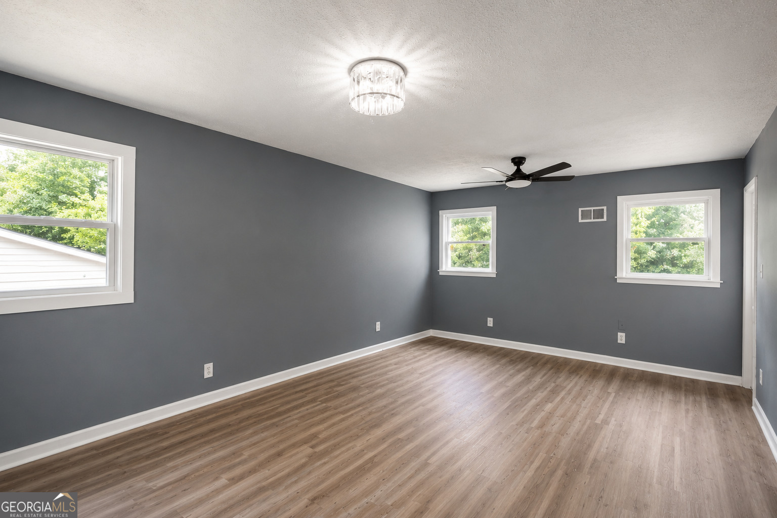893 McCall Road Macon, GA 31217 - Photo 8 of 18