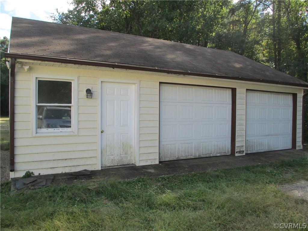 1121 Landis Road Manakin-Sabot, VA 23103 - Photo 3 of 29 Gallery Image 3