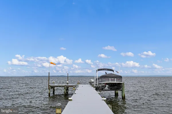 $1,200,000 | 155 Edgewater Drive, Earleville, MD 21919