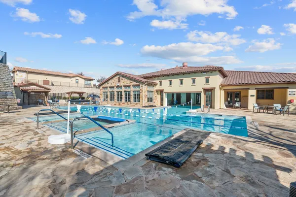 $450,000 | 104 Bella Toscana Avenue, Unit 2302, Lakeway, TX 78734