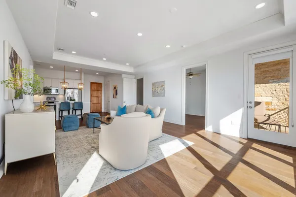 $450,000 | 104 Bella Toscana Avenue, Unit 2302, Lakeway, TX 78734