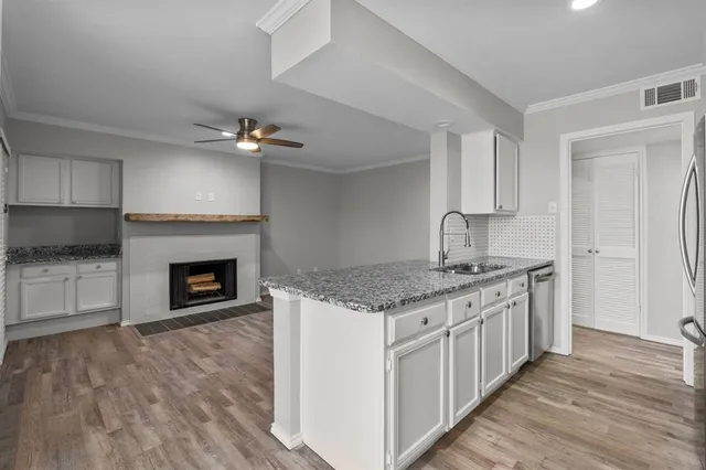 $1,299 | 5726 Marvin Loving Drive, Unit 224, Garland, TX 75043