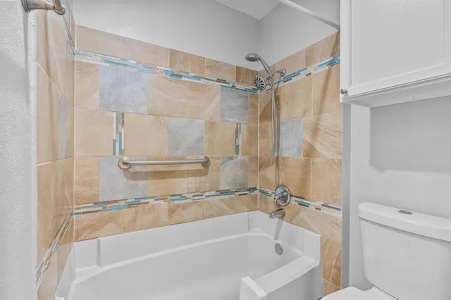 $1,299 | 5726 Marvin Loving Drive, Unit 224, Garland, TX 75043