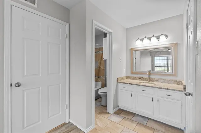 $1,299 | 5726 Marvin Loving Drive, Unit 224, Garland, TX 75043