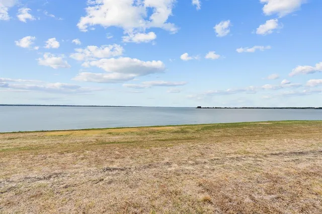 $1,299 | 5726 Marvin Loving Drive, Unit 224, Garland, TX 75043