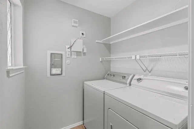 $1,299 | 5726 Marvin Loving Drive, Unit 224, Garland, TX 75043