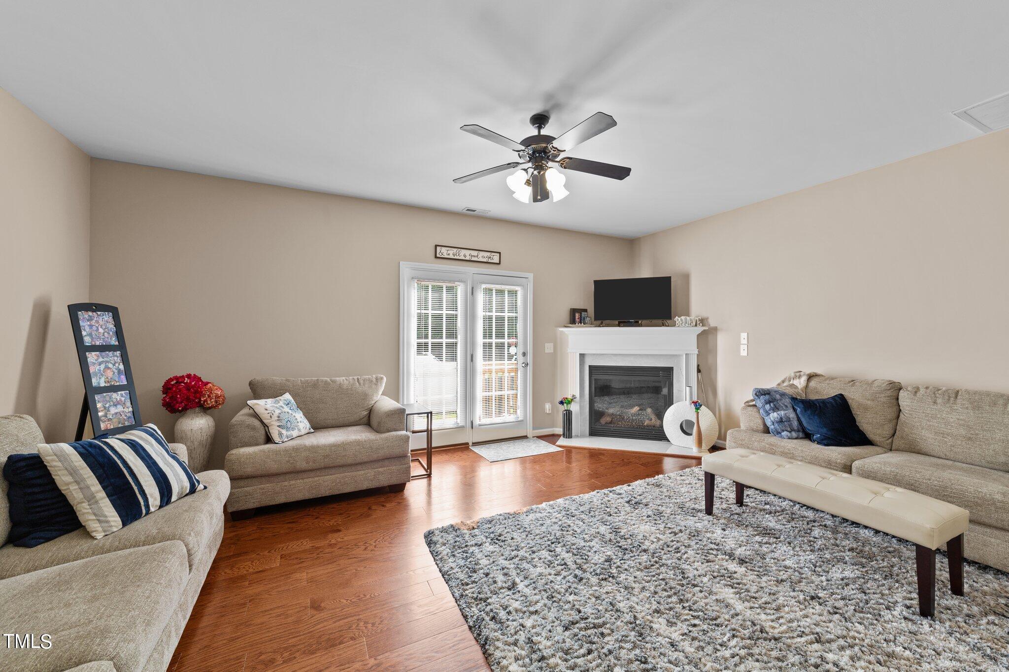 625 Laurens Way Knightdale, NC 27545 - Photo 13 of 22 34-web-or-mls-VB4A9805