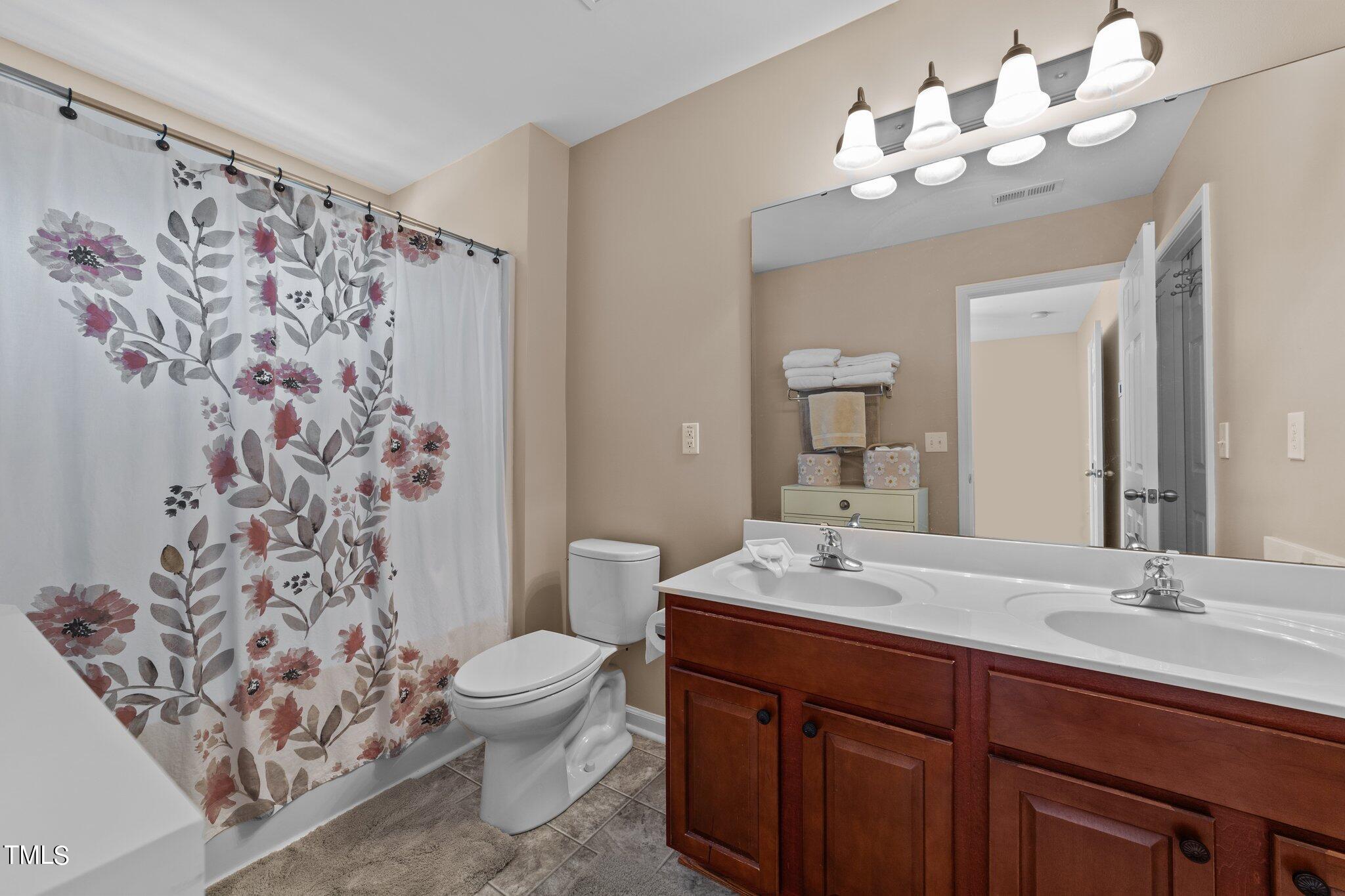 625 Laurens Way Knightdale, NC 27545 - Photo 19 of 22 43-web-or-mls-VB4A9856