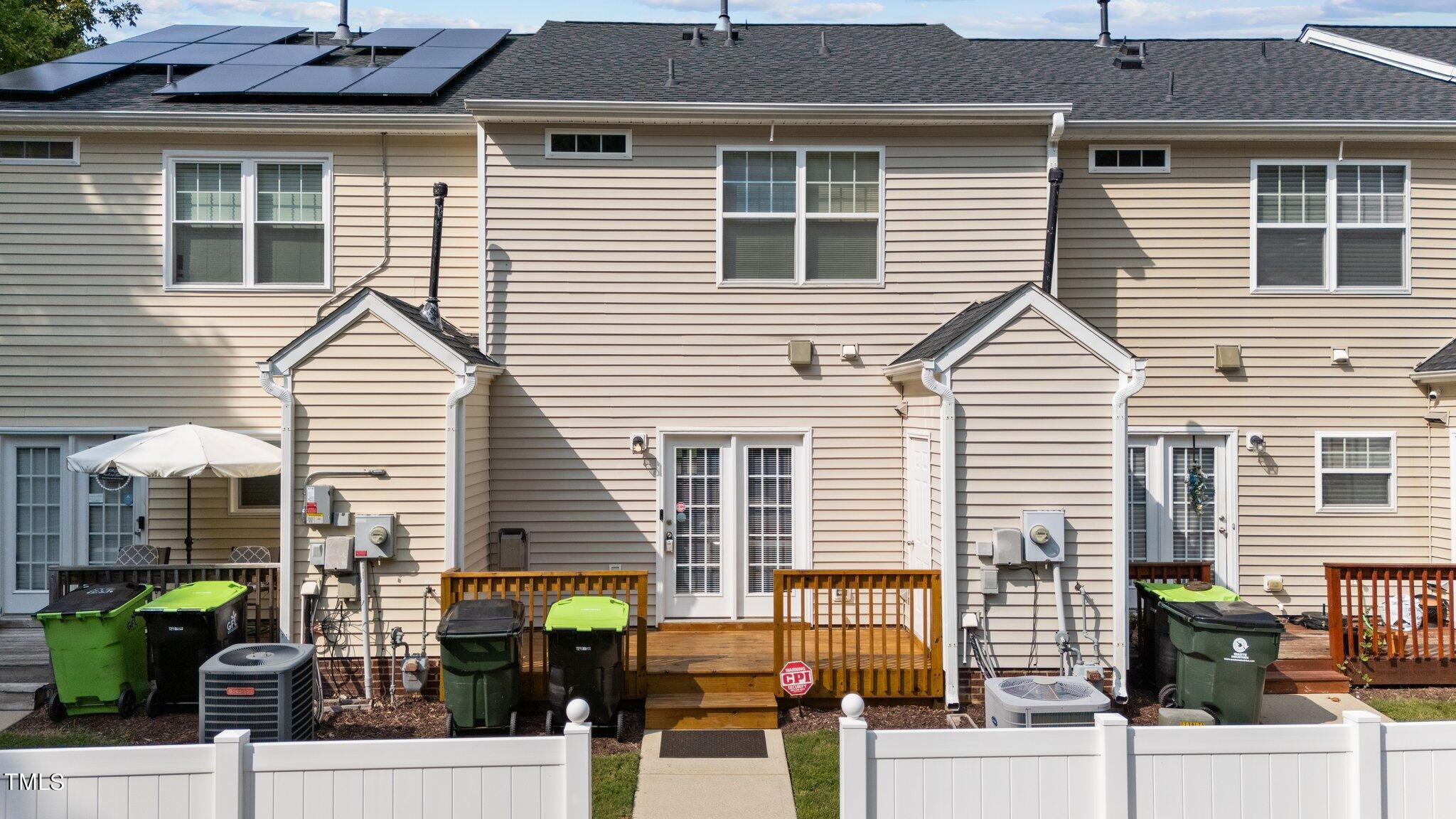 625 Laurens Way Knightdale, NC 27545 - Photo 3 of 22 2-web-or-mls-DJI_20240909154106_0582_D