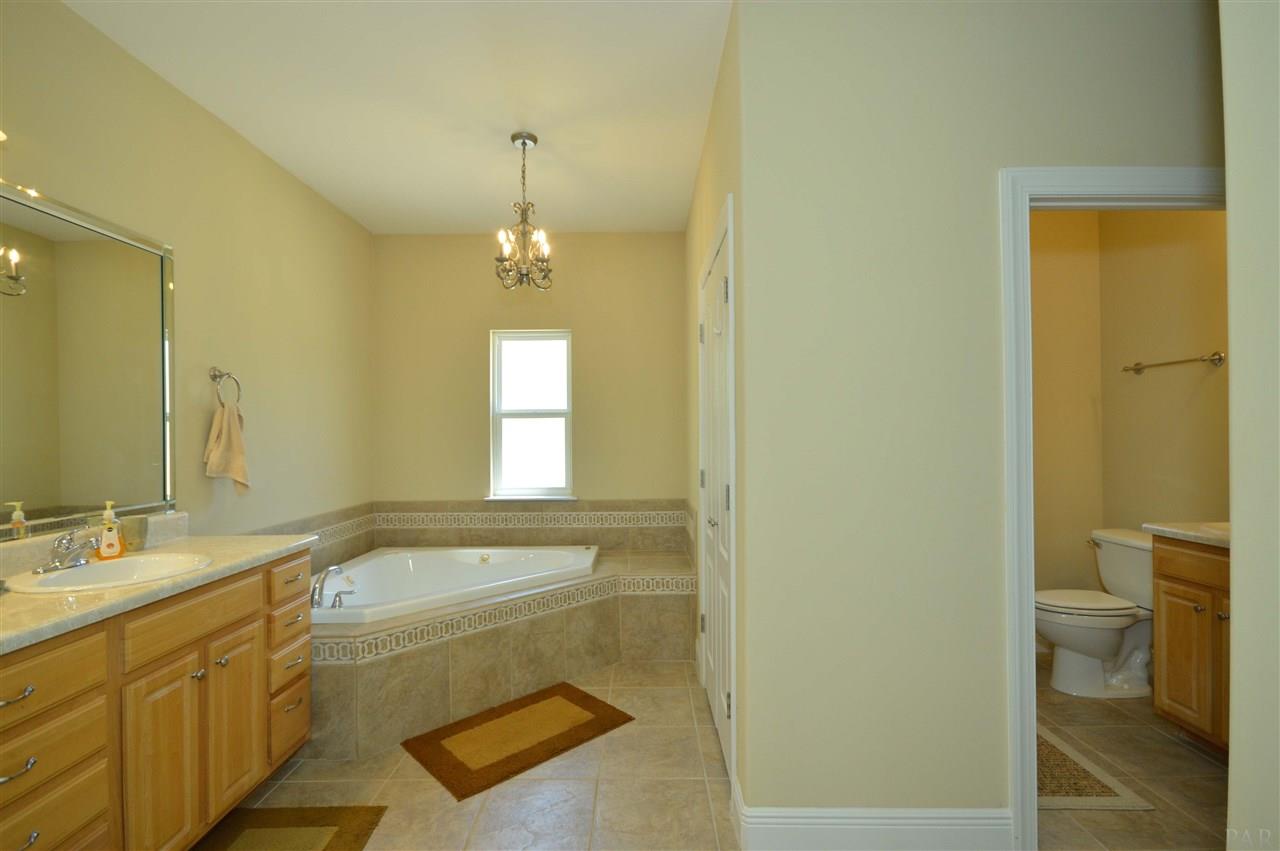 977 Dolphin Road Milton, FL 32583 - Photo 35 of 49 Gallery Image 35