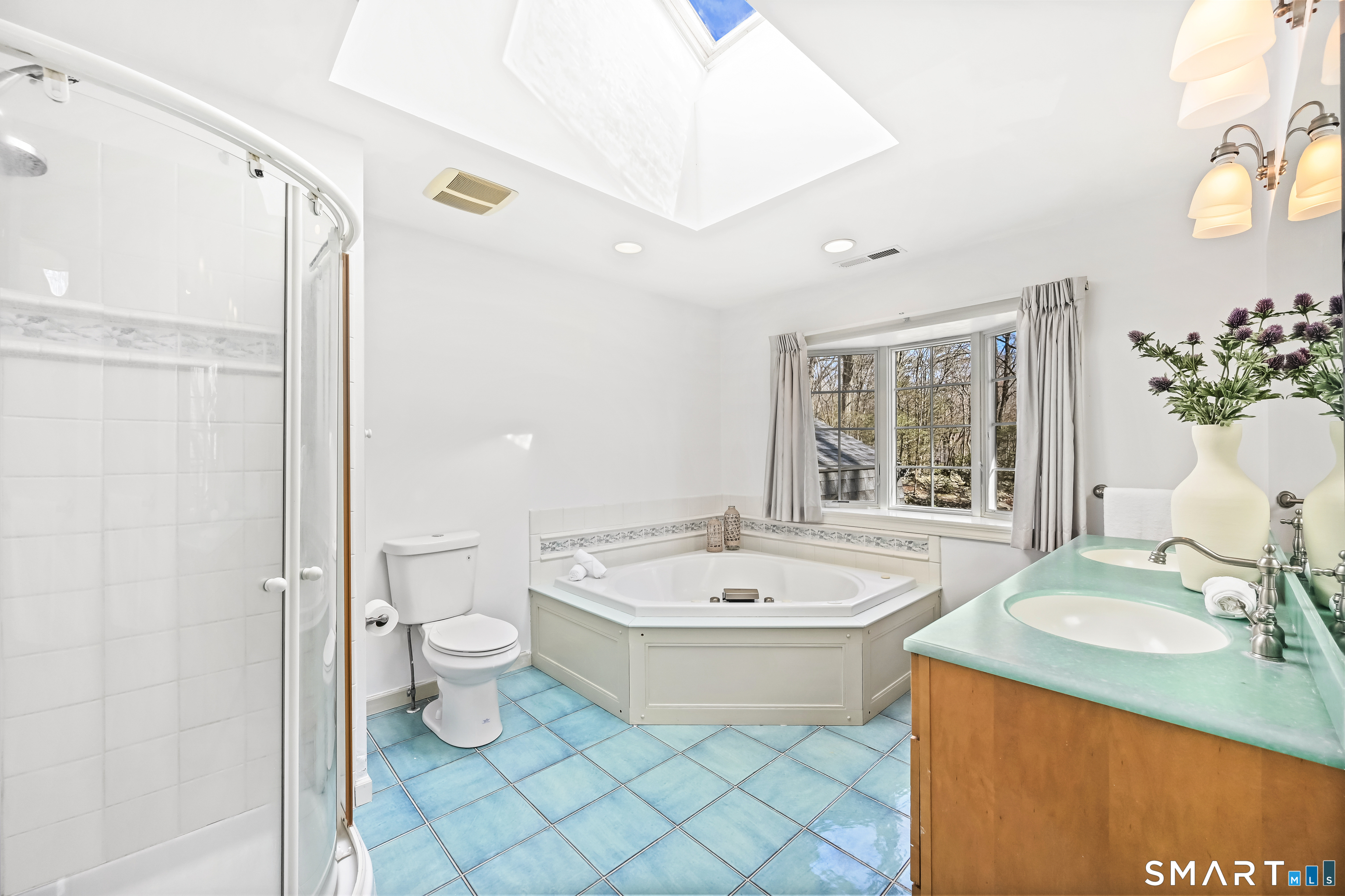 52 Partrick Road Westport, CT 06880 - Photo 27 of 38