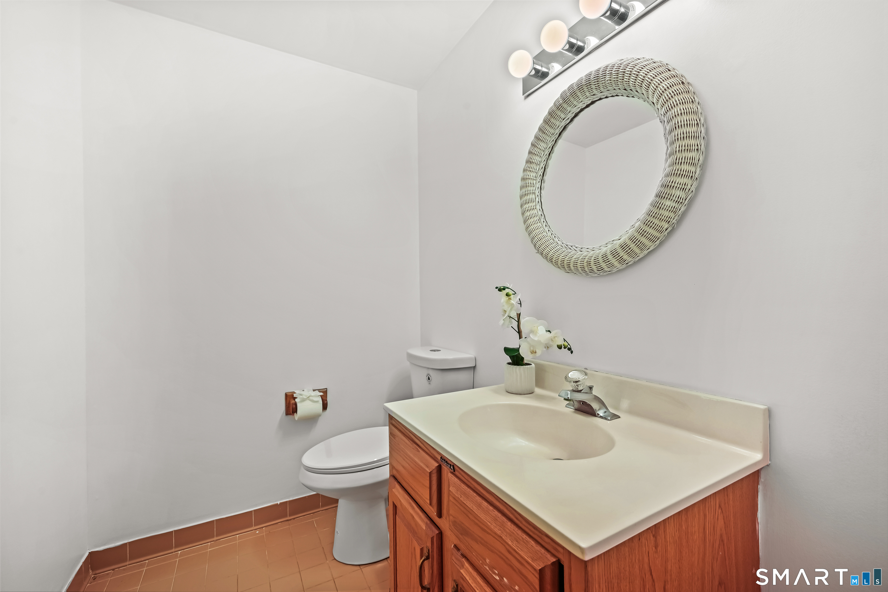 52 Partrick Road Westport, CT 06880 - Photo 32 of 38