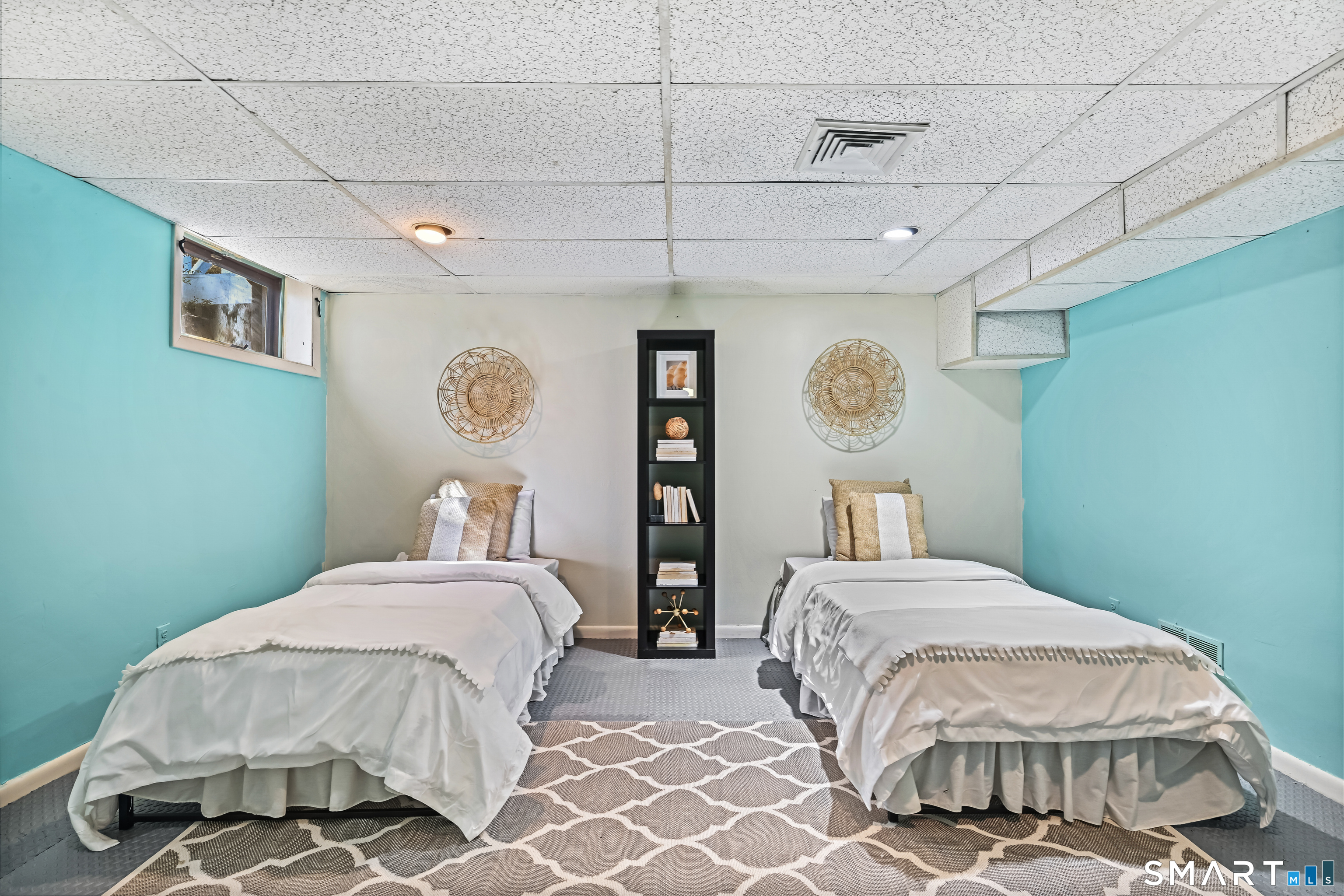 52 Partrick Road Westport, CT 06880 - Photo 34 of 38