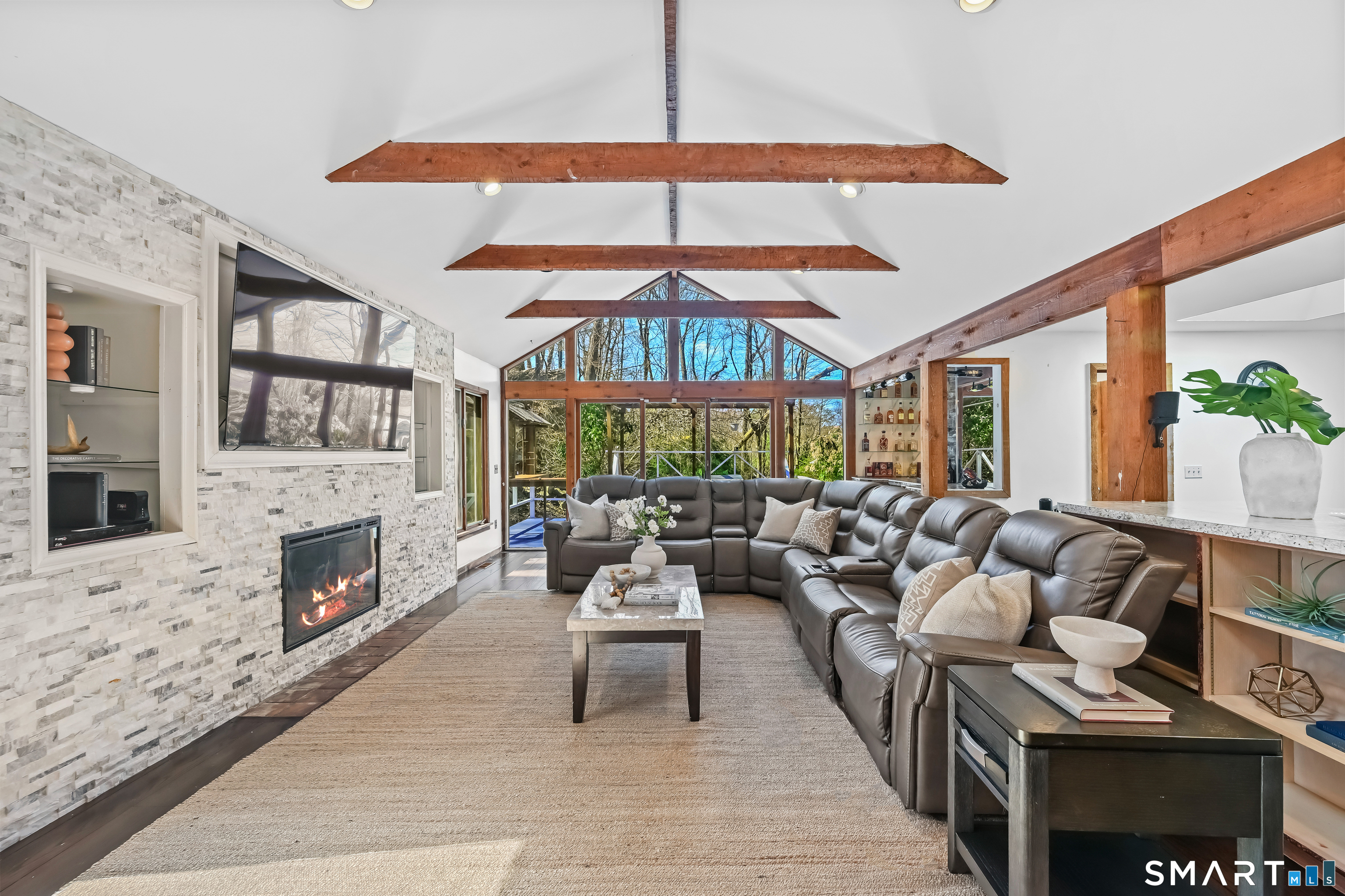 52 Partrick Road Westport, CT 06880 - Photo 10 of 38