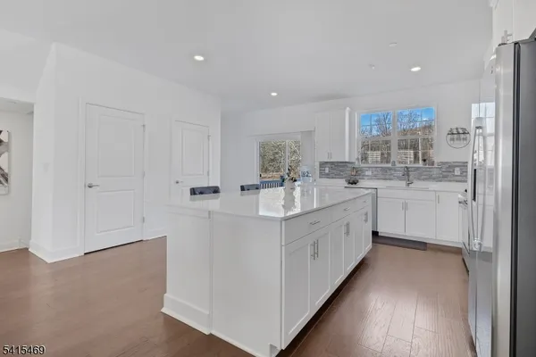 $775,001 | 14 Coogan Court, Morris Plains, NJ 07950
